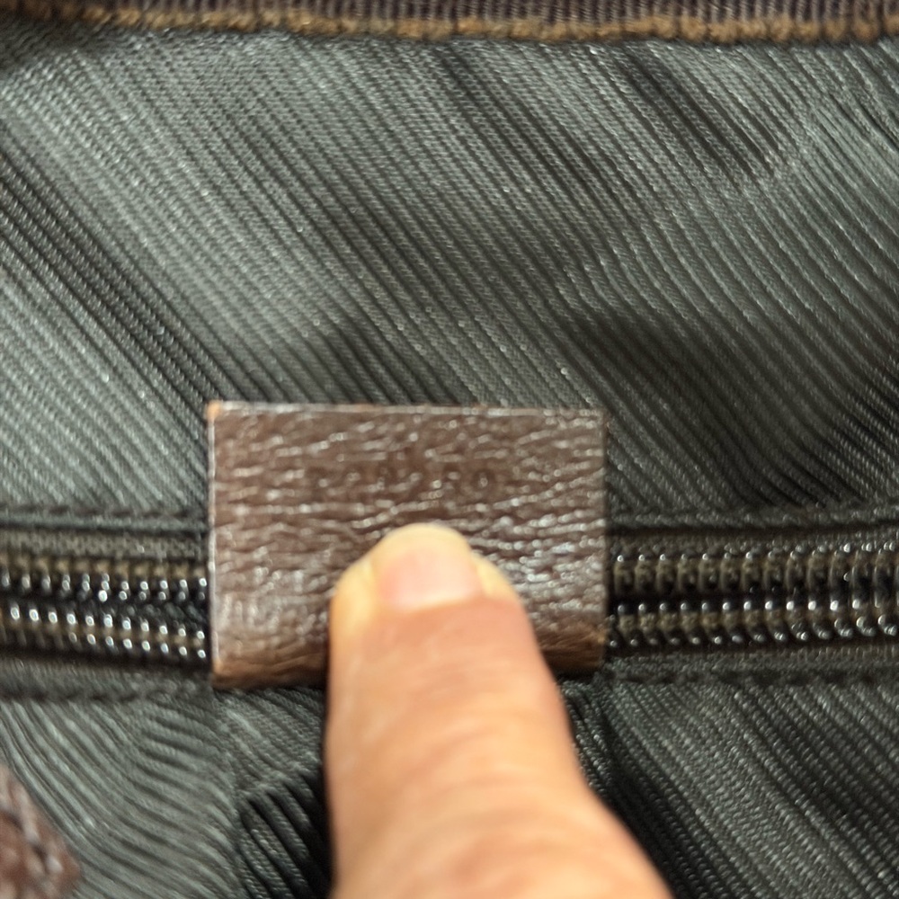 Gucci Tan and Brown Monogram Messenger Bag - Picture 5 of 5